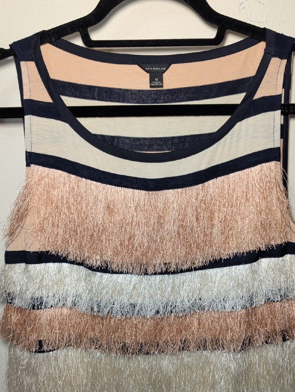 Ann Taylor Fringe Tank Top Striped Sleeveless Tiered Navy, Blush & Ivory Size M - Picture 3 of 5